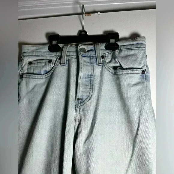 Levi's BIG E Wedgie Straight Denim Jeans Women's 24 Light Wash. Button Fly. - Picture 2 of 14